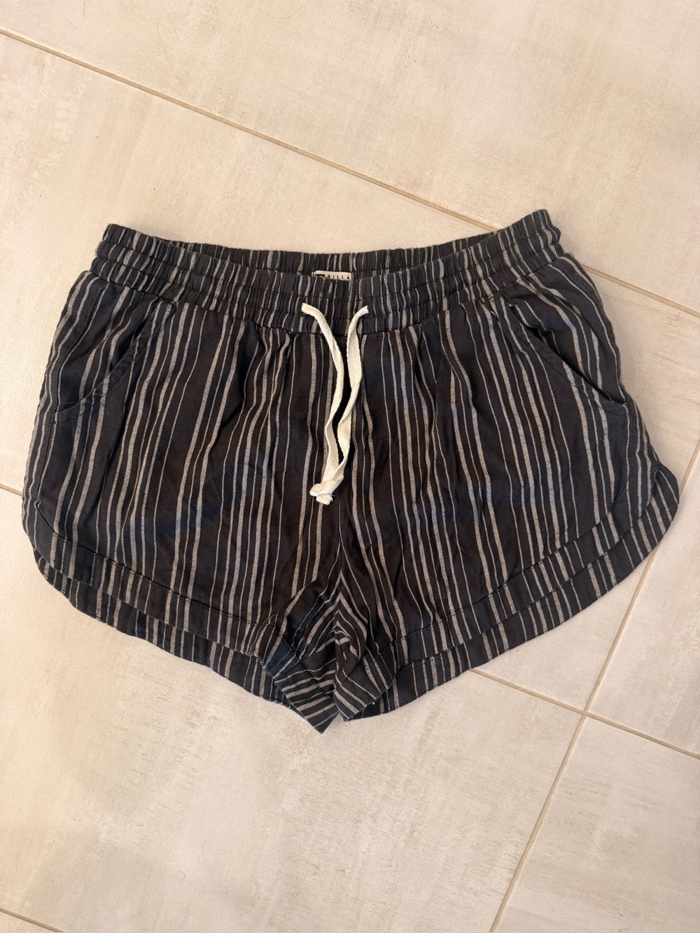 Billabong Shorts